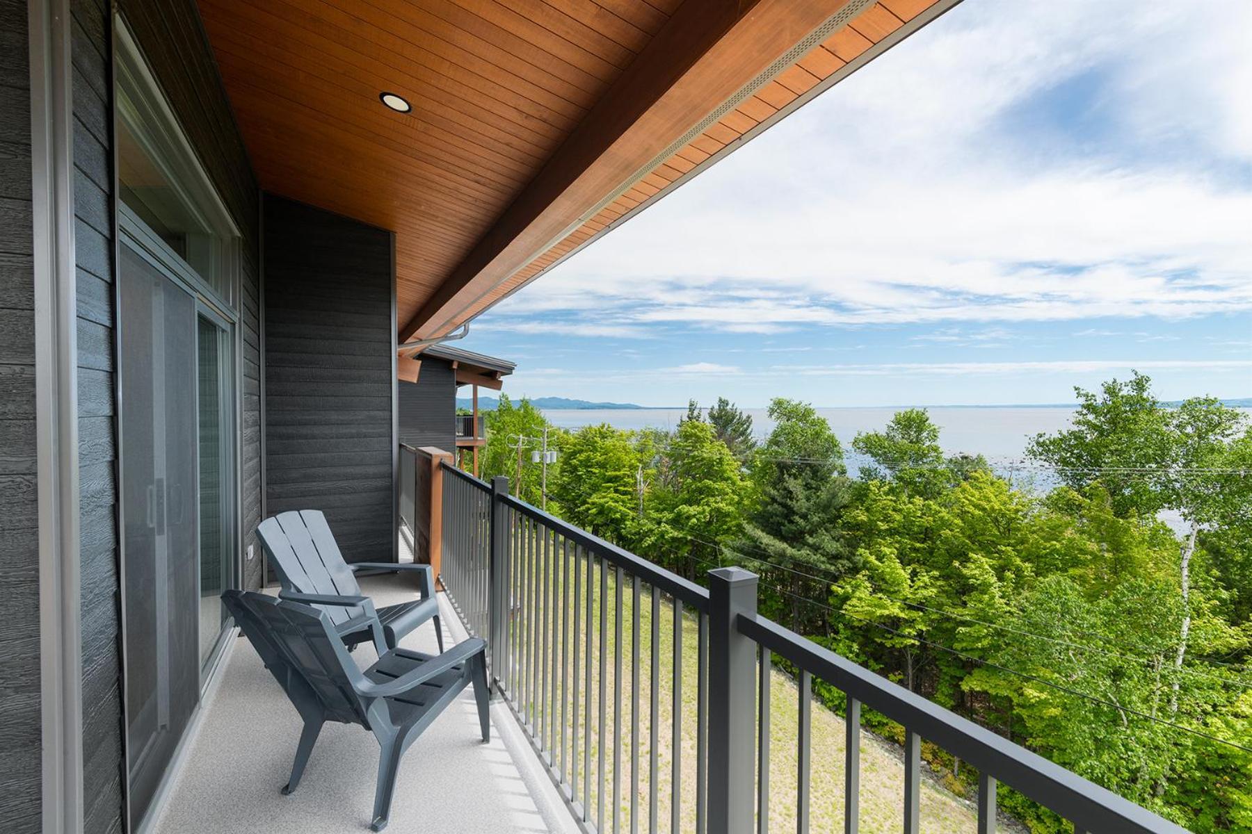 Les Appartements Du Massif De Charlevoix プティット・リヴィエール・サン・フランソワ エクステリア 写真